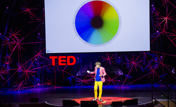 neil-harbisson-at-tedglobal-2012